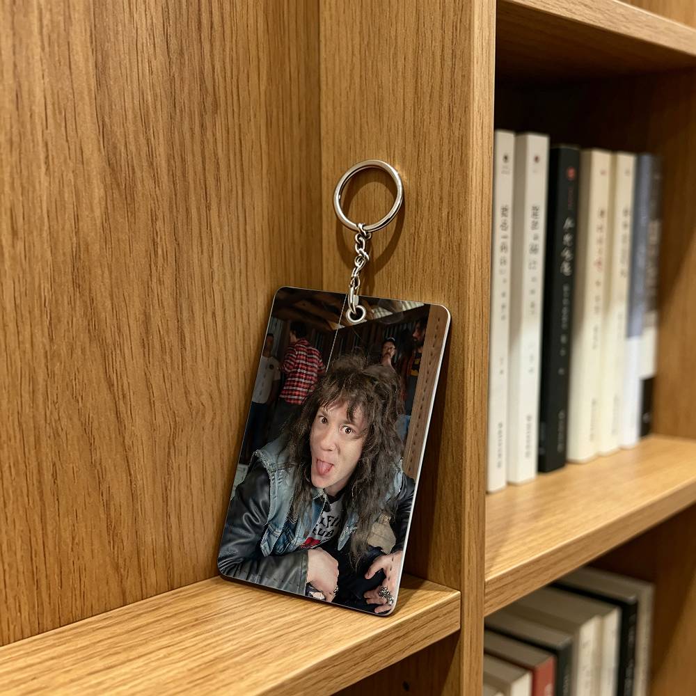 acteur J-Joseph Quinn Cat Badg - Leatherwork Keychain recensie en prijs