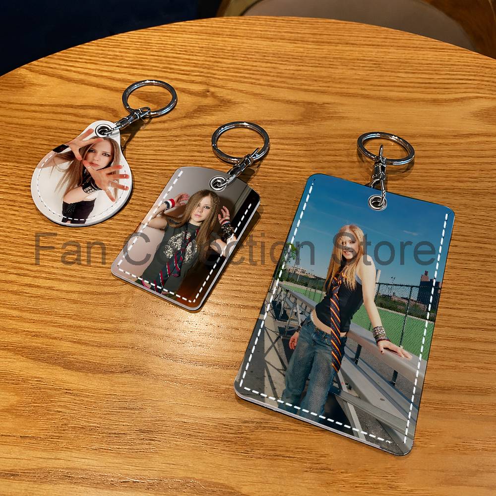 Singer A-Avril sleutelhanger v - Leatherwork Keychain recensie en prijs
